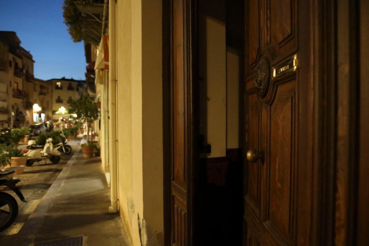 Awa Cefalu Umberto I Bagian luar foto